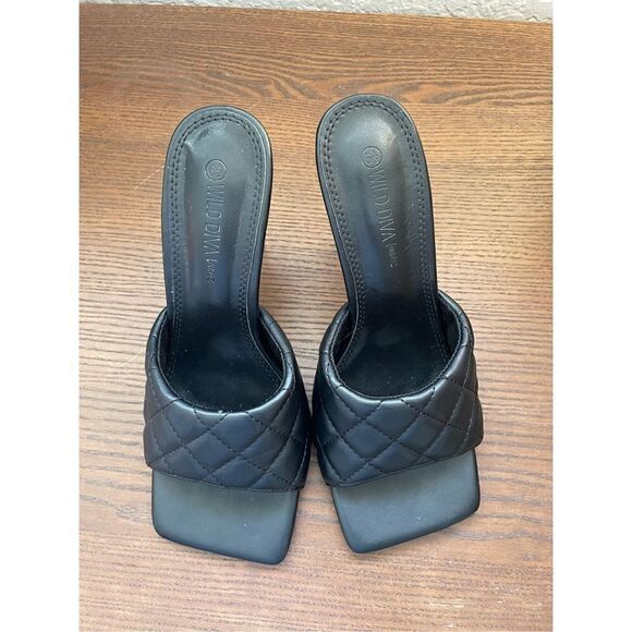 Wild diva Woman’s black heels size 6.5 - Picture 2 of 8